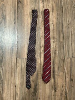 Van Heusen Red Patterned & Red Striped Men's Tie Set